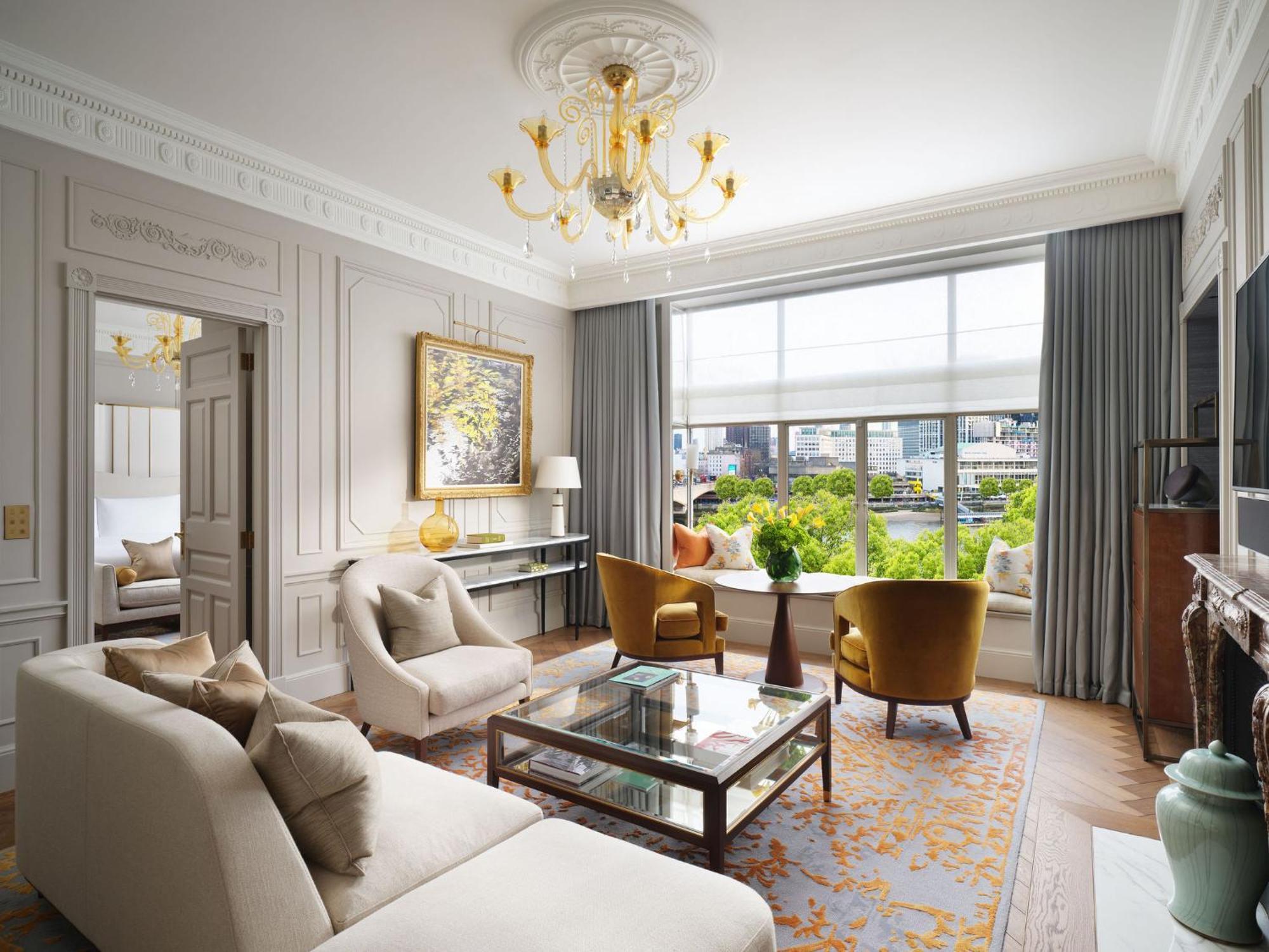 Hotel The Savoy